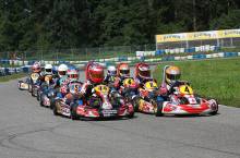 Start der Bambini mit Doppelsieger Gianni Janzik (44) auf der Pole-Position